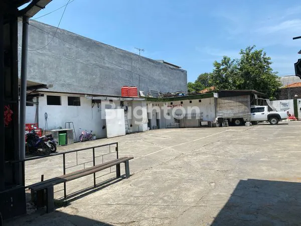 image TANAH DAN BANGUNAN RESTO (2)