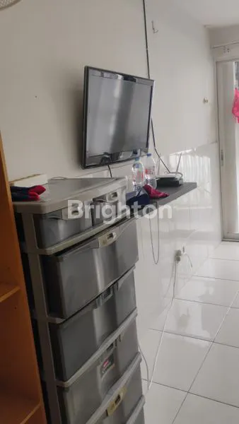 image DIJUAL MURAH APARTEMEN TAMANSARI SKYLOUNGE TANGERANG (4)