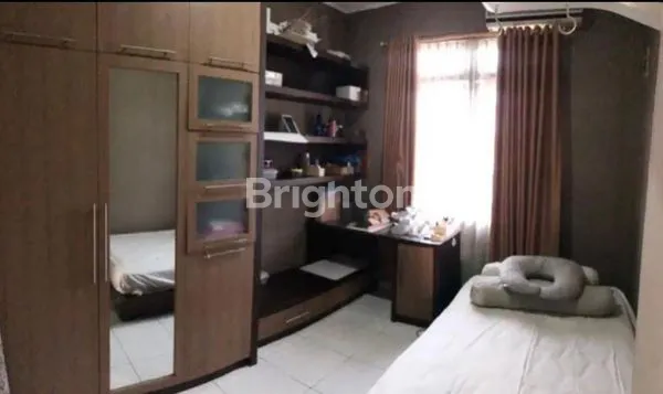 image RUMAH SEPERTI BARU & RAPI DI CIDODOL, KEBON JERUK, BANGUNAN 2 LANTAI. (7)