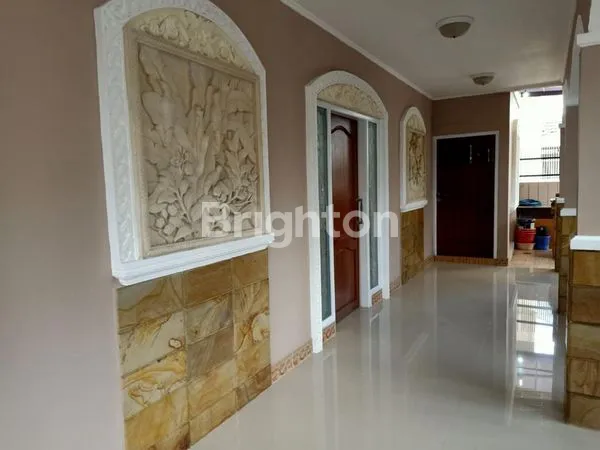 image RUMAH HOOK RAPIH DAN MEGAH DIKELAPA GADING (1)