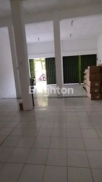 image RUKO CANTIK SIAP PAKAI LOKASI DI JALAN RAYA  TLOGOSARI COCOK UNTUK USAHA / KANTOR/ KULINER / RUMAH TOKO DI DAERAH TLOGOSARI SEMARANG  (2)