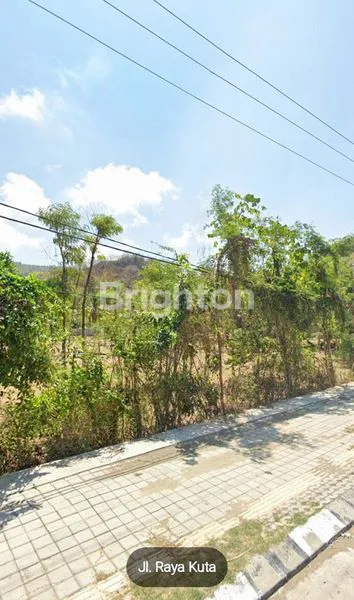 image TANAH JALAN UTAMA KUTA MANDALIKA , LOKASI SANGAT STRATEGIS (3)