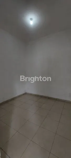 image RUMAH PURIMAS LOKASI STRATEGIS DEKAT UPN DAN MERR (5)