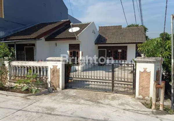 image RUMAH HOEK MURAH JALAN NUSA INDAH KOTA HARAPAN INDAH CAKUNG (1)