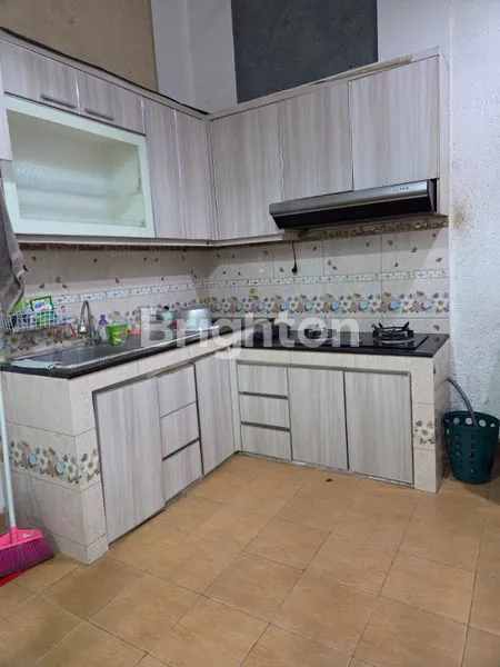 image RUMAH MODERN 2,5 LANTAI DI CLUSTER GARCIA MODERNLAND – HARGA MENARIK! (2)