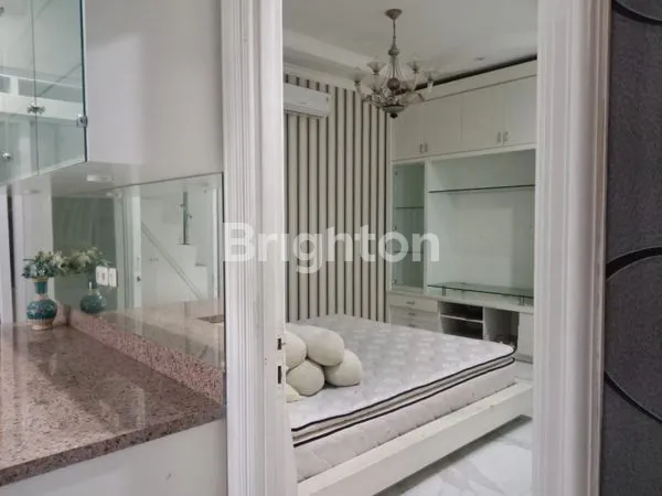 image RUMAH MEWAH FULLY-FURNISHED DI CITRA GARDEN, JAKARTA BARAT, AKSES STRATEGIS (2)