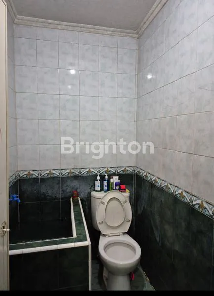 image RUMAH JELAMBAR 2 LANTAI PINGGIR JALAN COCOK UNTUK USAHA (5)