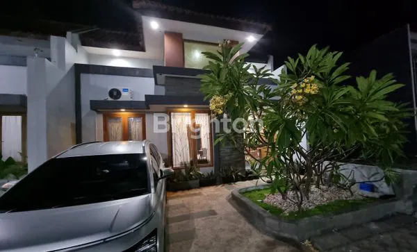 RUMAH MEWAH FURNISHED 2KT DI CLUSTER ELITE SOLO BARU