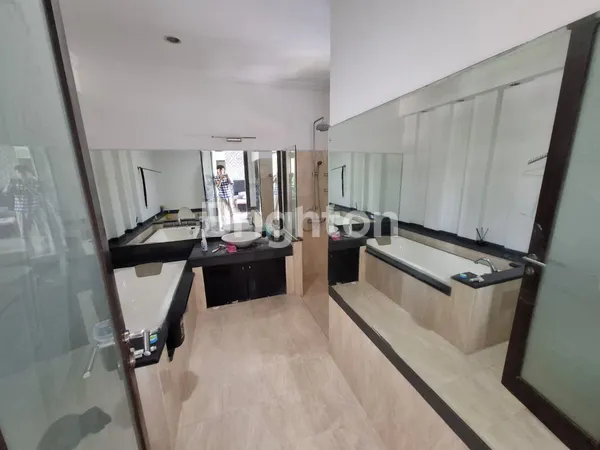 image RUMAH WISATA BUKIT MAS ROYAL PALAIS (4)