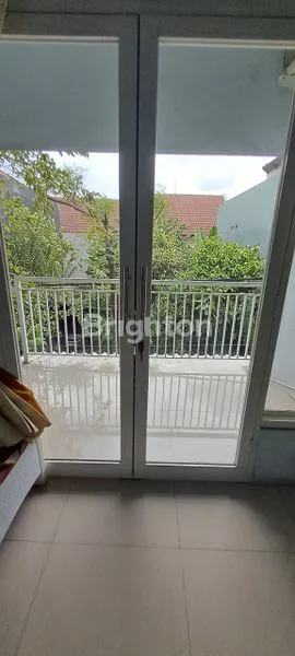 image RUMAH DI JAMBANGAN  SURABAYA SELATAN LOKASI STRATEGIS (4)