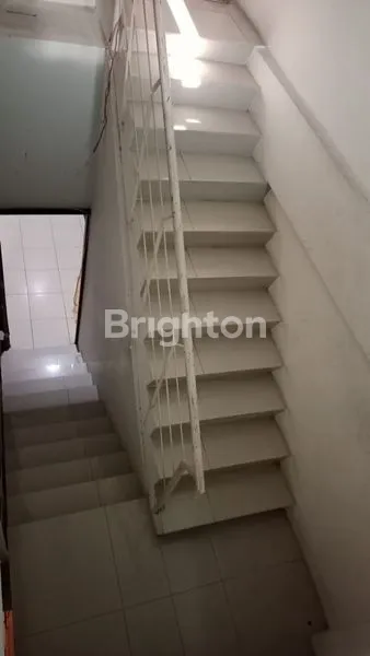 image RUKO MERR 3 LANTAI (5)