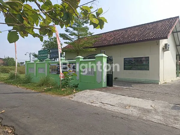 image LAHAN COCOK UNTUK RESTORAN DI DELANGGU KLATEN (4)