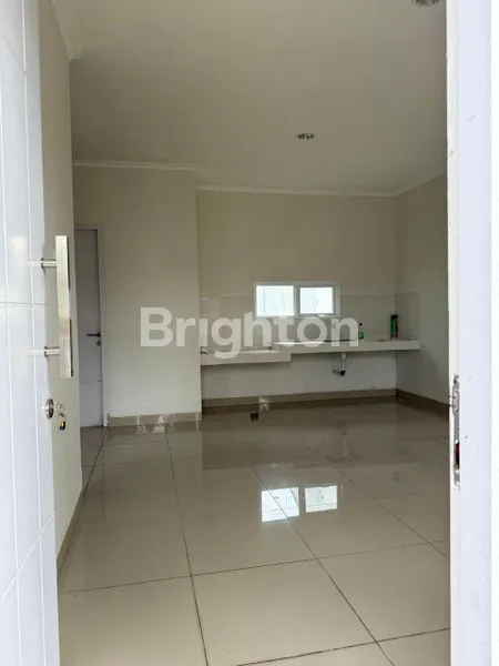 image TURUN HARGA  RUMAH 2 LANTAI  SIAP HUNI DI GRAND CITY. (4)