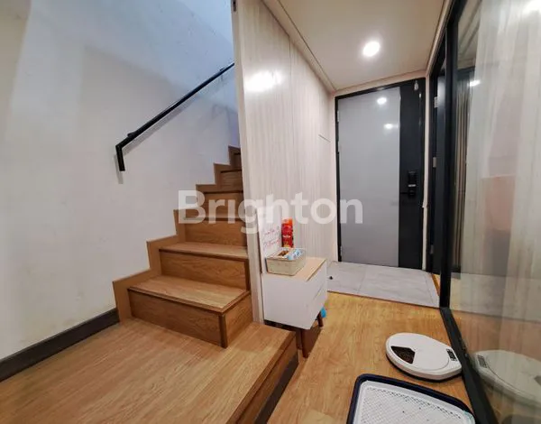 image RUMAH 3 LANTAI SIAP HUNI IMPRESAHAUS TABEBUYA BSD  (4)