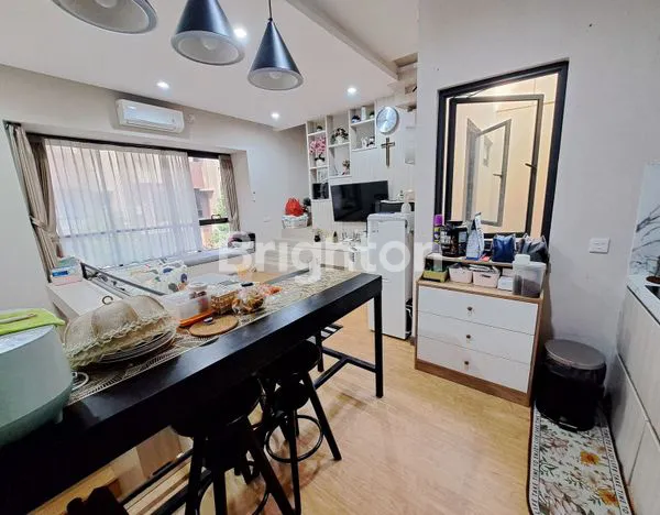 image RUMAH 3 LANTAI SIAP HUNI IMPRESAHAUS TABEBUYA BSD  (3)