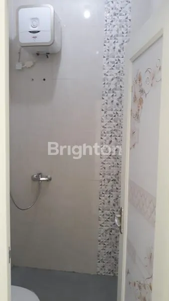 image RUMAH BARU 1 LANTAI MODERN TENGAH RUNGKUT SURABAYA TIMUR DEKAT UPN SIER AMESTA LIVING ALANA DAN JUANDA (3)