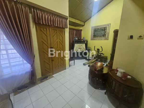 image RUMAH CANTIK MINIMALIS DI KOMPLEKS PGRI RUHUI RAHAYU (7)