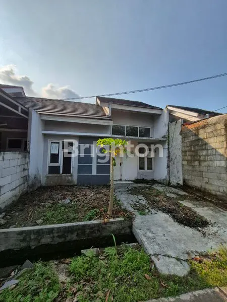 RUMAH JUAL HARGA TANAH DI DHARMAWANGSA RESIDENCE DEKAT KE MALL SUMMARECON BEKASI