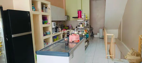 image BUTUH TERJUAL SEGERA. RUKO RAMAI DI JALAN RAYA  (4)