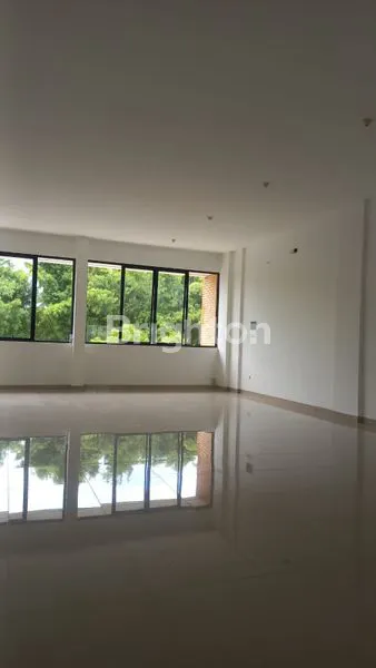 image RUKO 3 LANTAI SHM DI BINONG, DEKAT LIPPO KARAWACI (4)