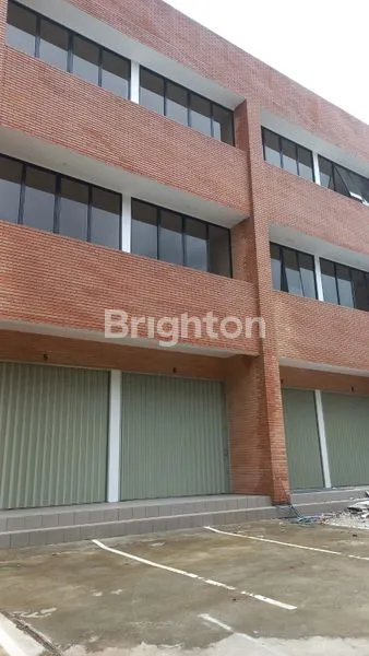 image RUKO 3 LANTAI SHM DI BINONG, DEKAT LIPPO KARAWACI (1)