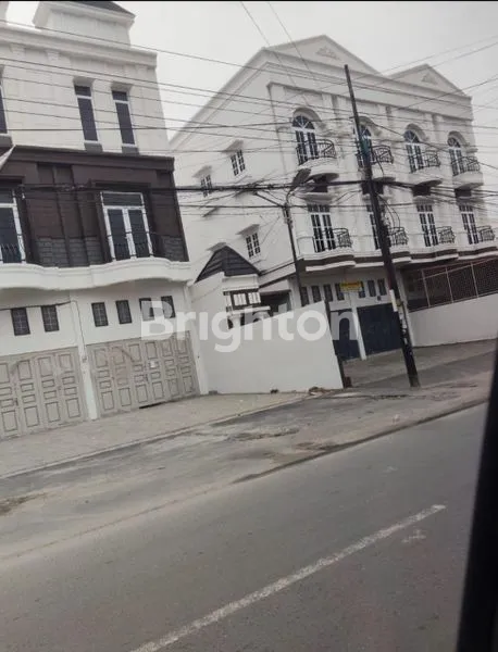 Gambar Property 2 RUKO GANDENG PSR 3 KRAKATAU