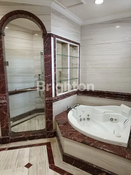 image RUMAH DI PONDOK INDAH JAKARTA SELATAN (8)