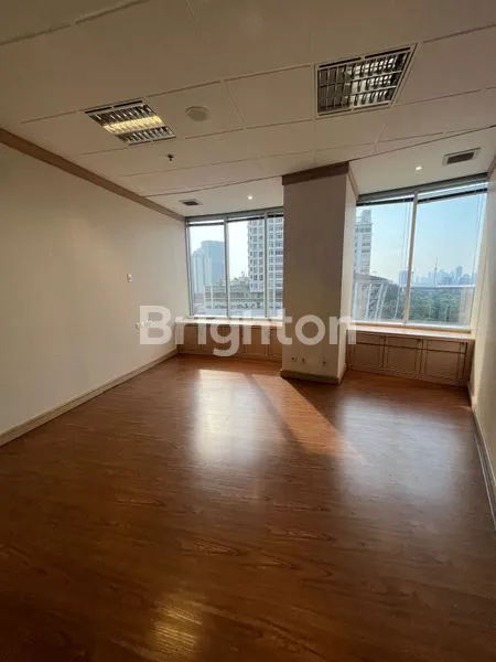 image DISEWAKAN RUANG KANTOR AREA PREMIUM SUDIRMAN JAKSEL (3)