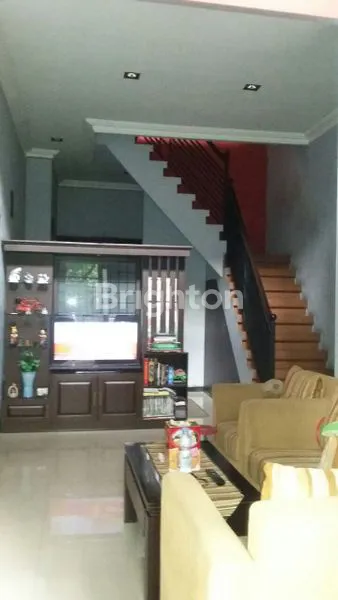 image RUMAH NYAMAN DI TENGAH KOTA (6)