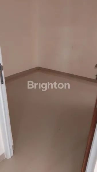 image TOWNHOUSE RUMAH BARU KPR DP 0% PAMULANG (2)