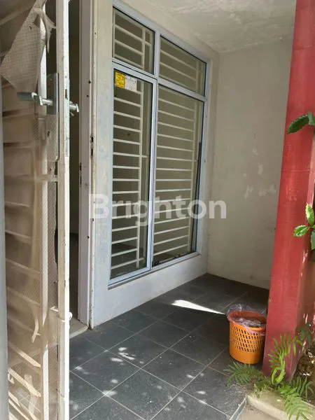 image PURI SELEBRITI 2 (1)