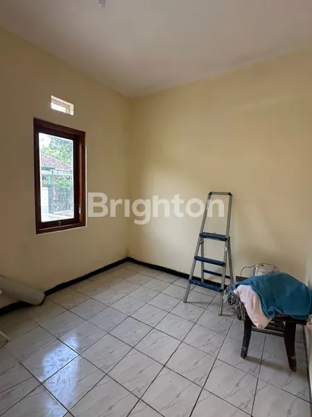 image RUMAH DI KAWASAN BERKEMBANG PADAT PENDUDUK (3)