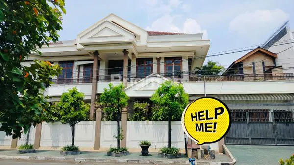 image RUMAH MEWAH DI NGINDEN INTAN SURABAYA (1)
