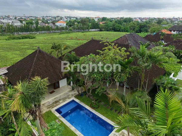 image VILLA AT UMALAS FULL FURNISHED WITH GARDEN AND POOL, IN A QUIET, COMFORTABLE AND COOL LOCATION WITH A VIEW OF THE RICE FIELDS (1)