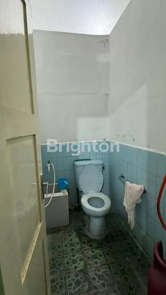 image RUMAH STRATEGIS COCOK UNTUK USAHA ATAU HUNIAN NYAMAN (7)