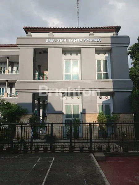 Sekolah Lembaga Pendidikan Islam dan Masjid di Bekasi