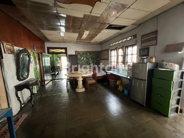 image RUMAH COCOK UNTUK USAHA KULINER ATAU TOKO – LOKASI STRATEGIS (5)