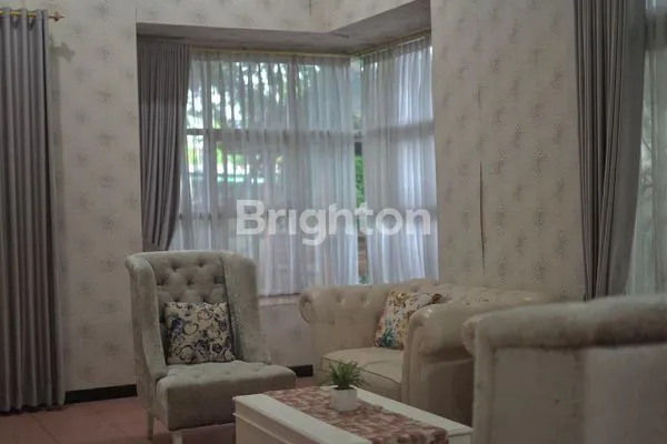 image RUMAH MEWAH BESAR DIKOTA DEPOK (5)