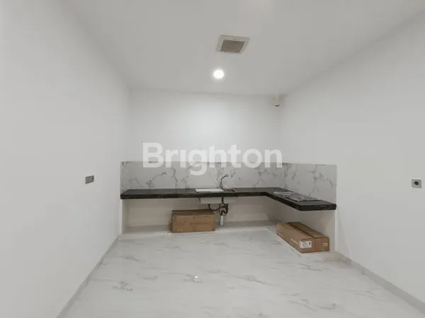 image RUMAH MEWAH 2 LANTAI (4)