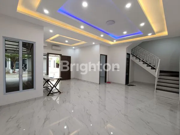 image RUMAH MEWAH 2 LANTAI (3)