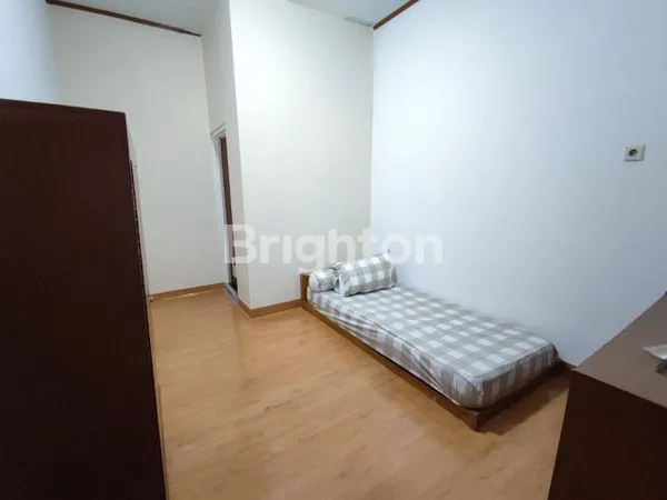 image RUMAH KOST DEKAT STAN BINTARO (2)