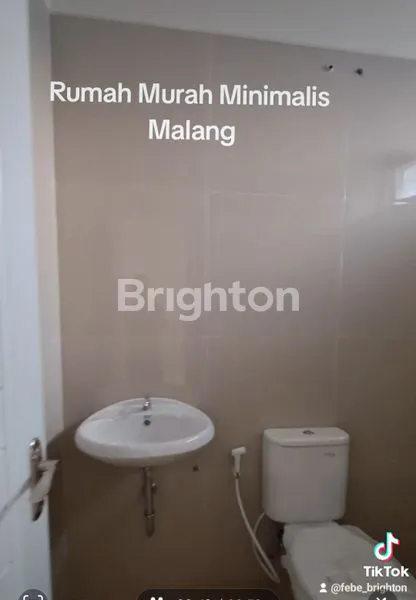 image RUMAH DI IKAN IKAN BLIMBING MALANG (2)