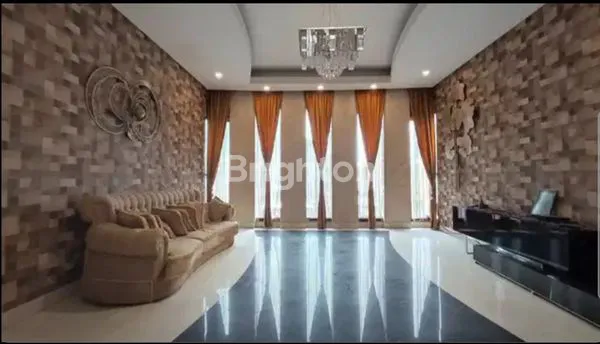 image RUMAH MEWAH 3 LT.TEBET (7)