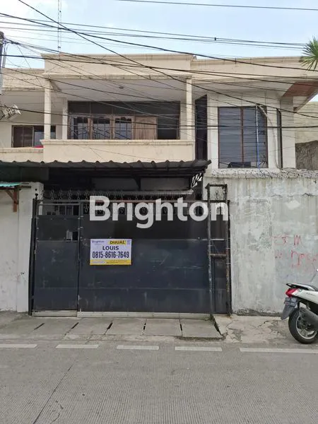 RUMAH DEKAT PRJ KEMAYORAN