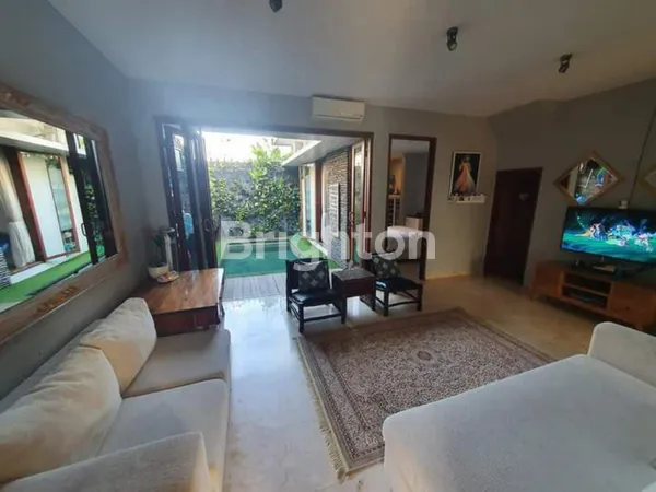 image RUMAH DI RENON, HANYA 10 MENIT KE PANTAI SANUR & PUSAT KOTA DENPASAR (8)