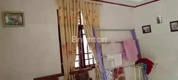 image RUMAH BESAR DEKAT PASAR BESAR (3)