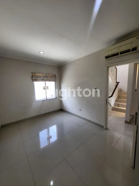 image MASA SIH RUMAH DEKAT RUKO ANIVA GAK SAMPAI 2M (4)