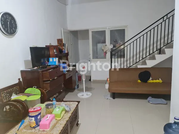 image RUMAH GREEN MANSION FULL FURNISHED (2)