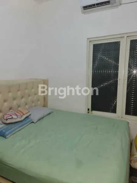 image RUMAH GREEN MANSION FULL FURNISHED (4)