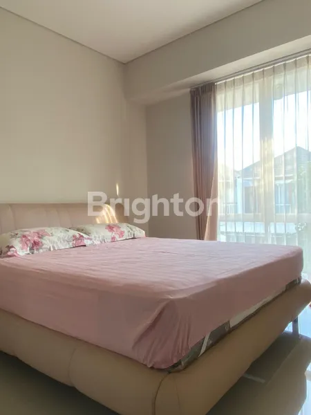 image RUMAH PERUMAHAN ROYAL RESIDENCE - WIYUNG FULL FURNISHED (3)
